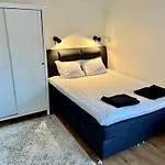Apartamento 3br With Free Wifi & Parking *
