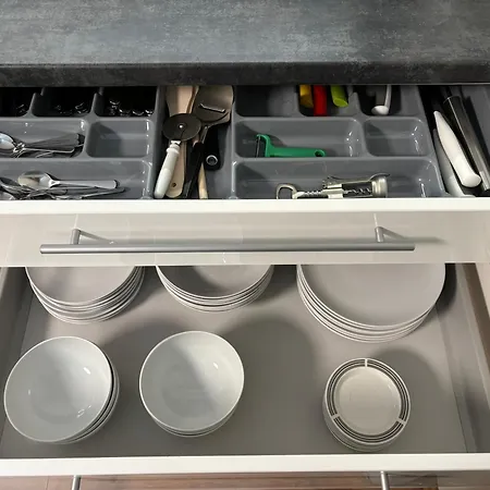 アパート 3br With Free Wifi & Parking *